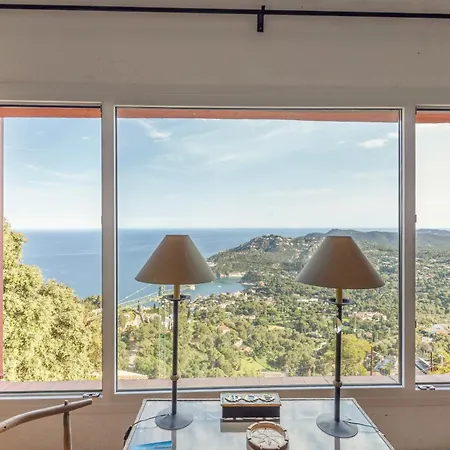 Petunies Holiday home Begur